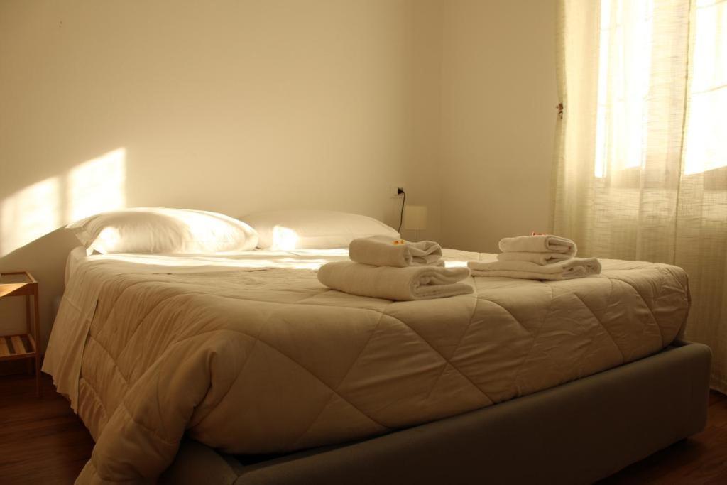 Hotel Al Verde Мандельо дел Ларио Екстериор снимка